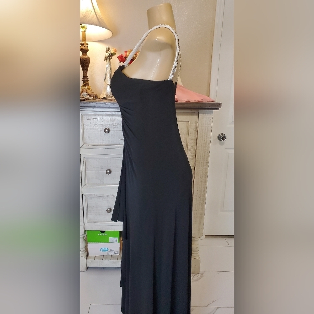 JS Boutique Black Strapless Dress with Silver Accents - Picture 3 of 9